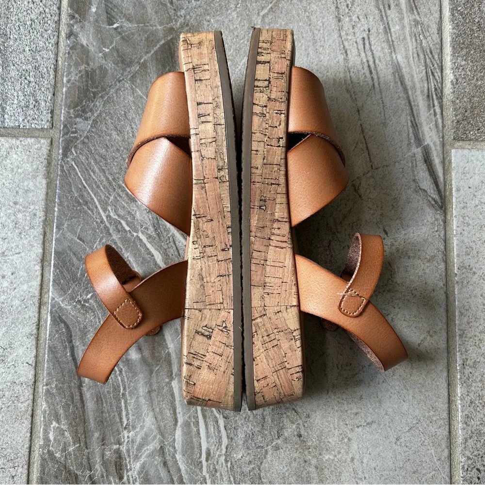 NWOB Zara Girls Brown Criss-Cross Open-Toe Leather Sandals, Size 36 EU/ 4.5 US